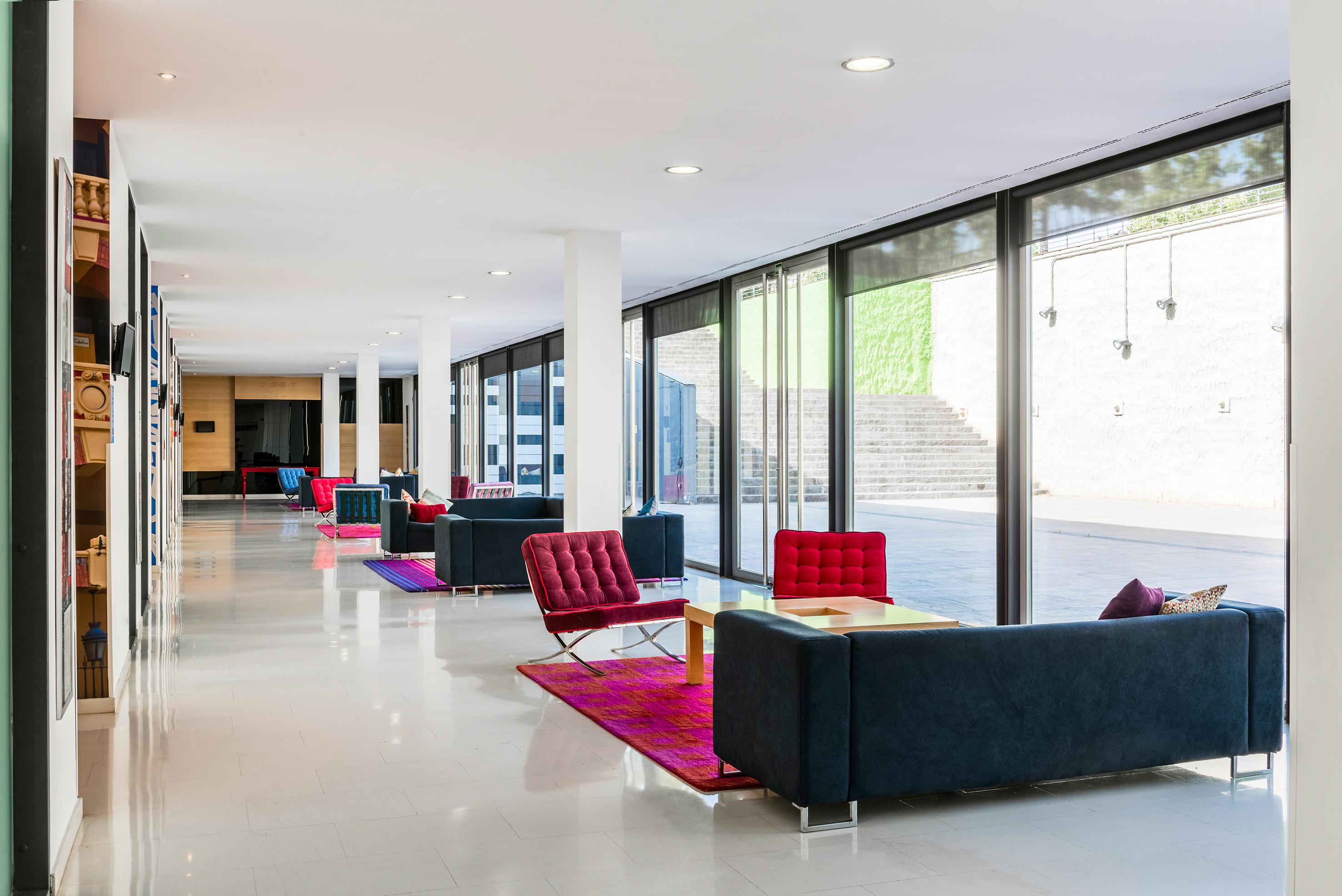 Hotel Zentral Ave Zaragoza Bagian luar foto