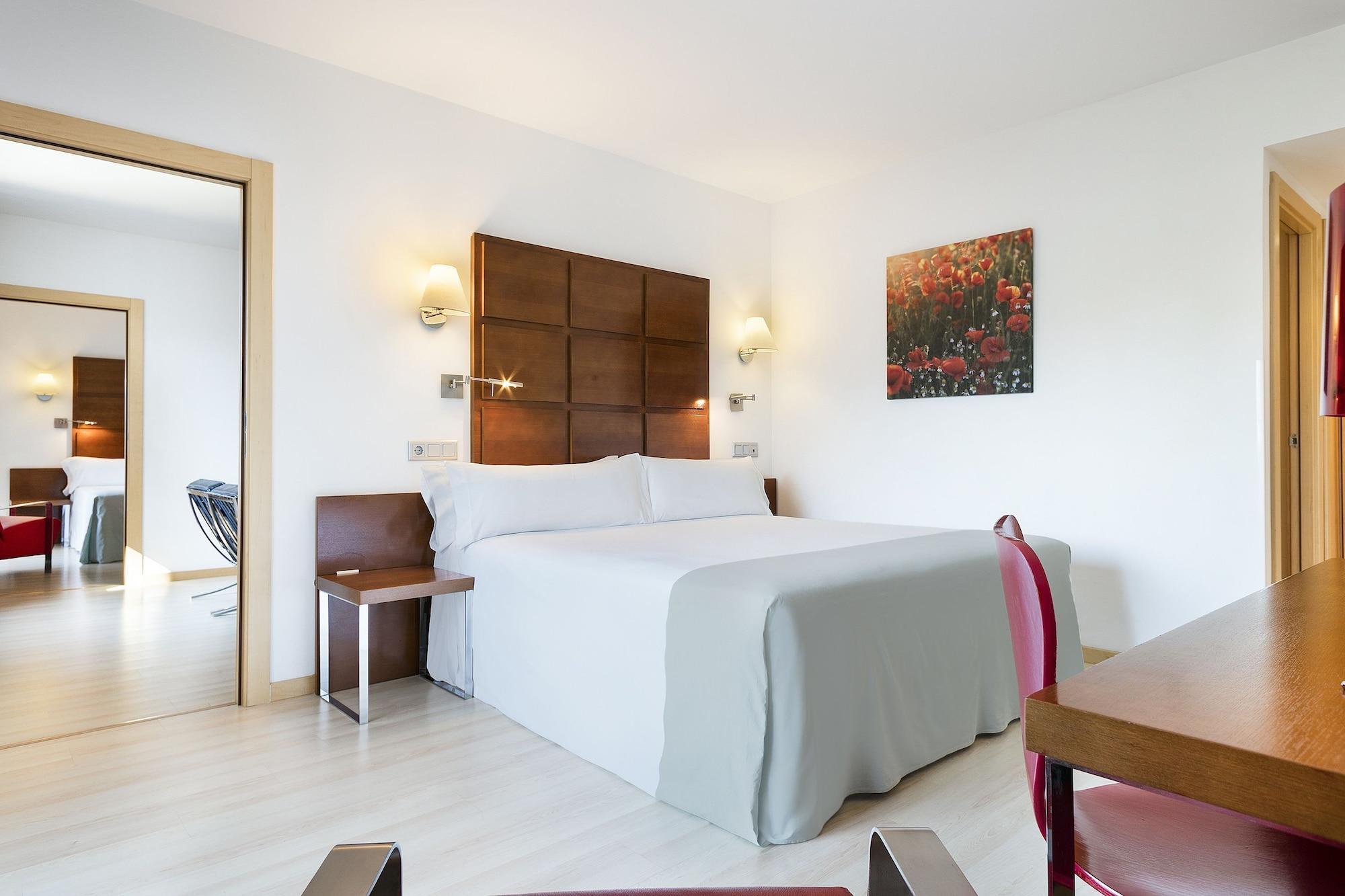 Hotel Zentral Ave Zaragoza Bagian luar foto